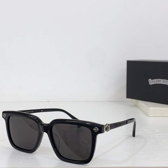 Picture of Chrome Hearts Sunglasses _SKUfw60637204fw